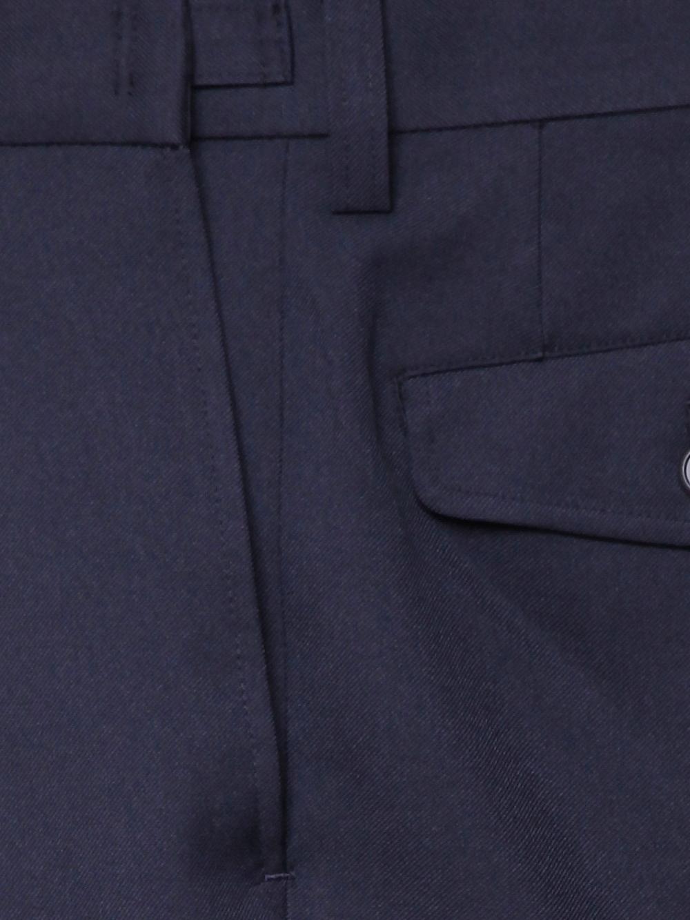 uni4N090001