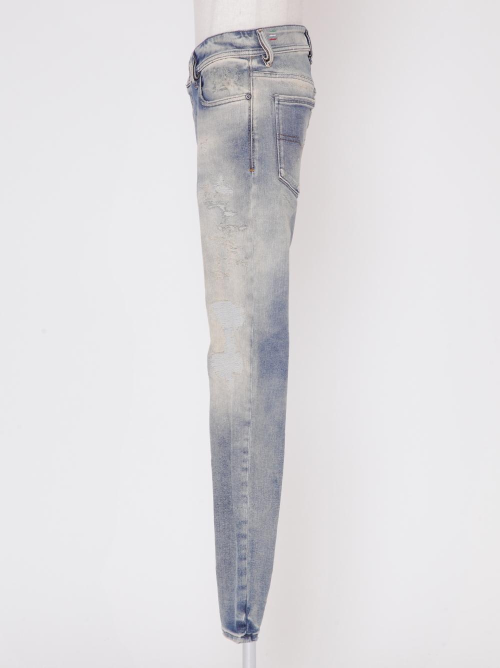 4BL090007