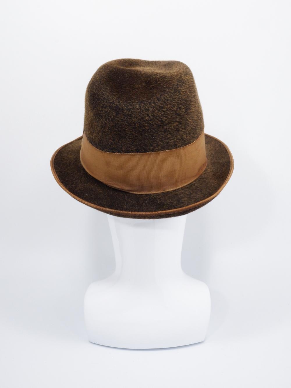 hatBR090019