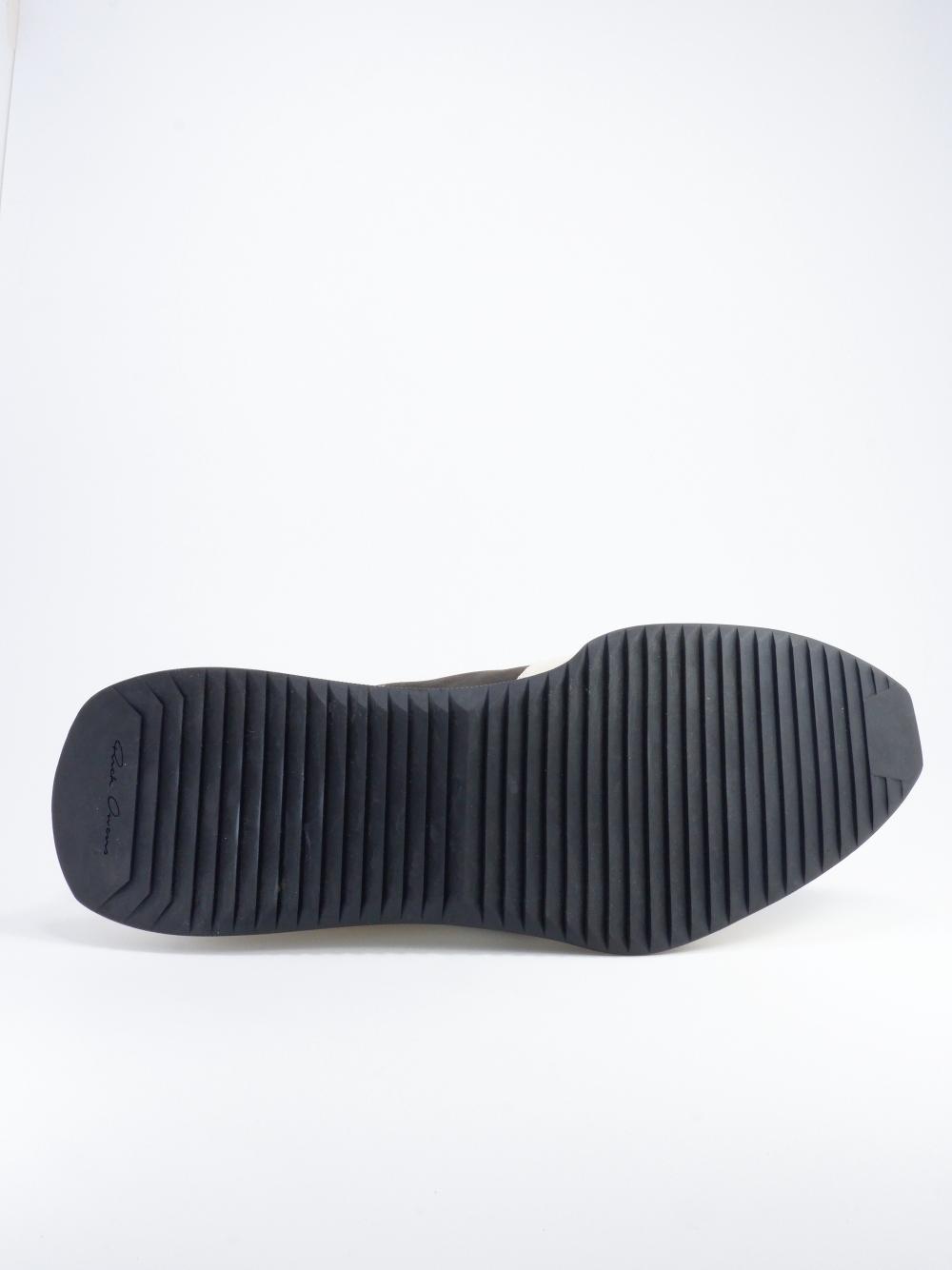 12DB090019