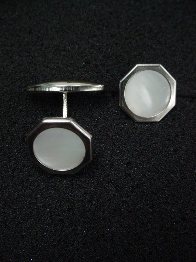 cuffbutA8b