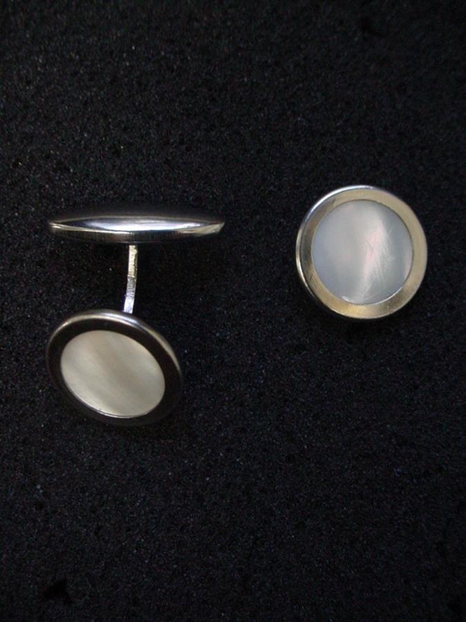 cuffbutA9b