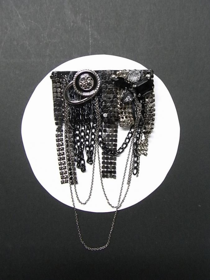broochB4b