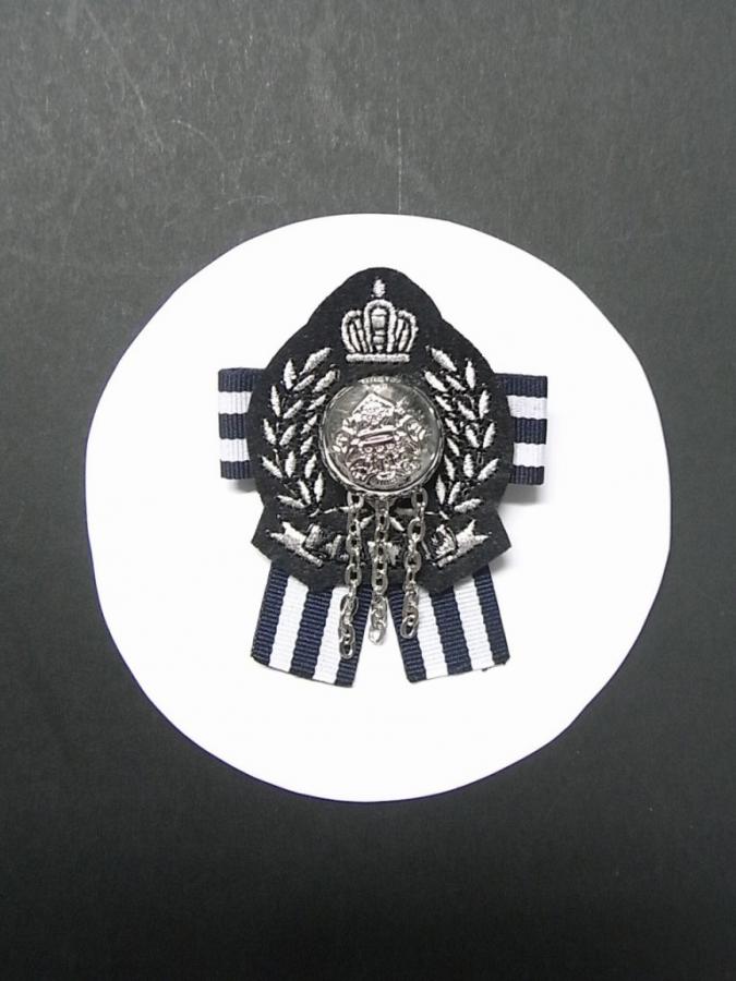 broochB9b