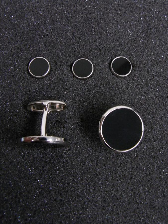 cuffbutB130b