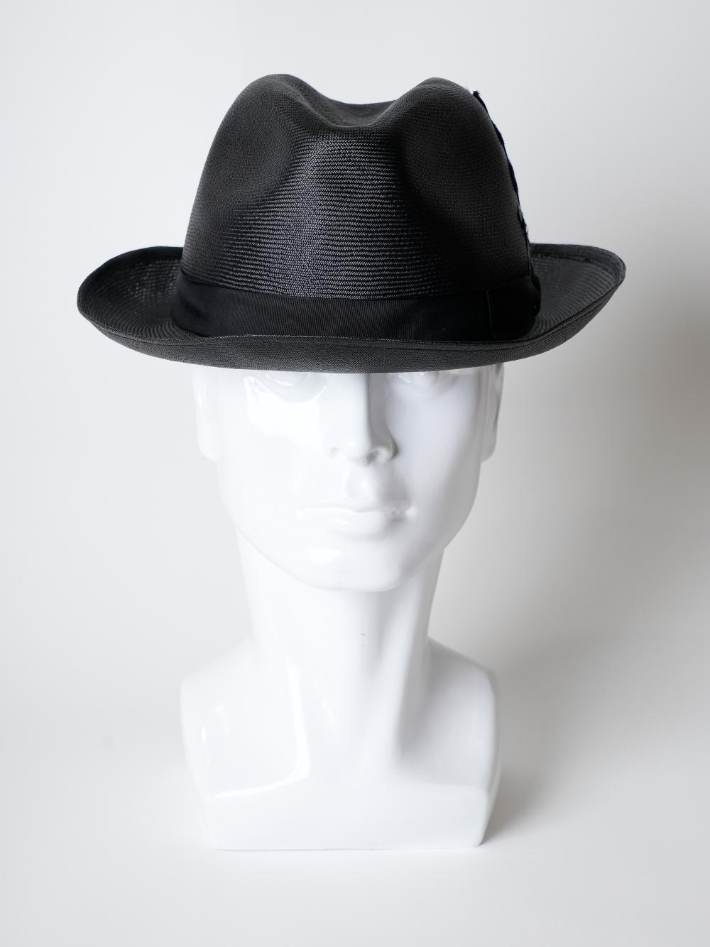 hatB060002