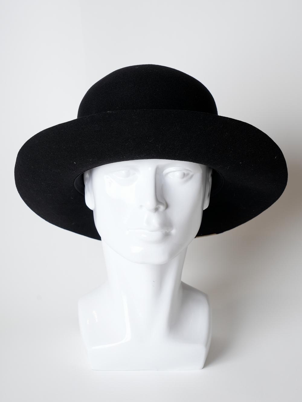 hatB060005