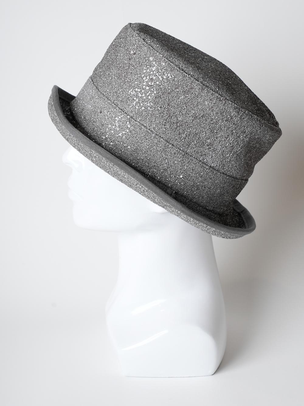 hatG060001