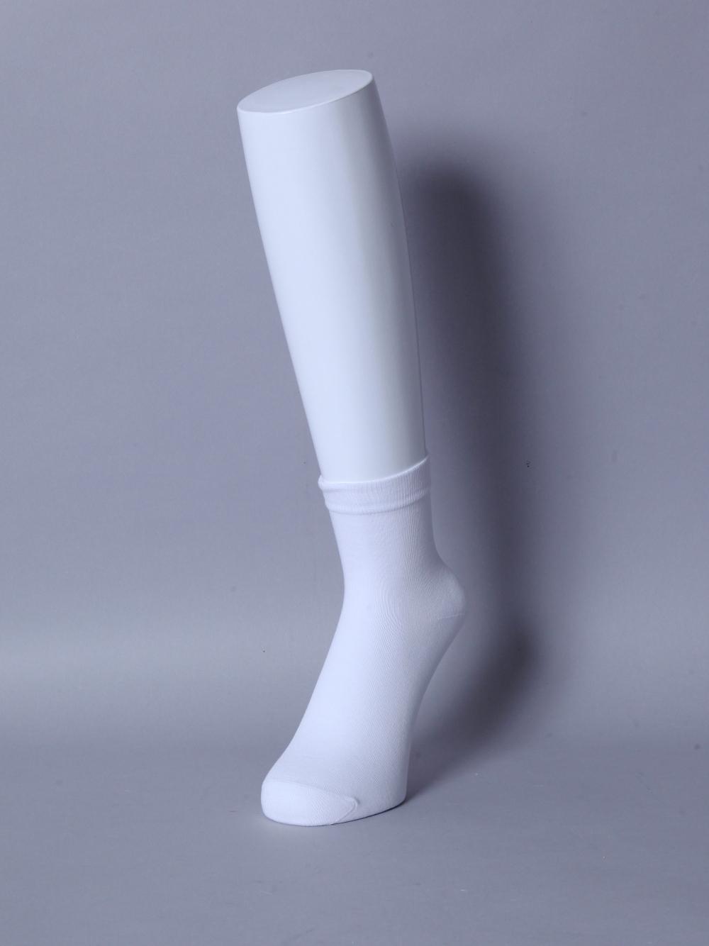 socksW090011