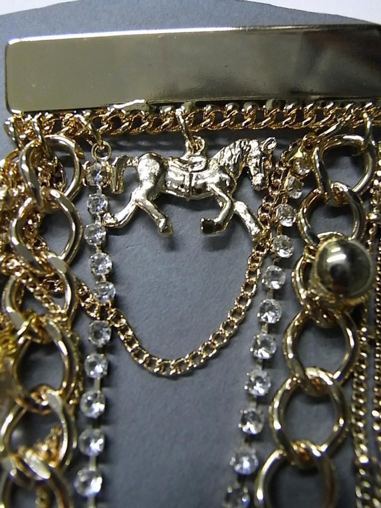 broochGO25b