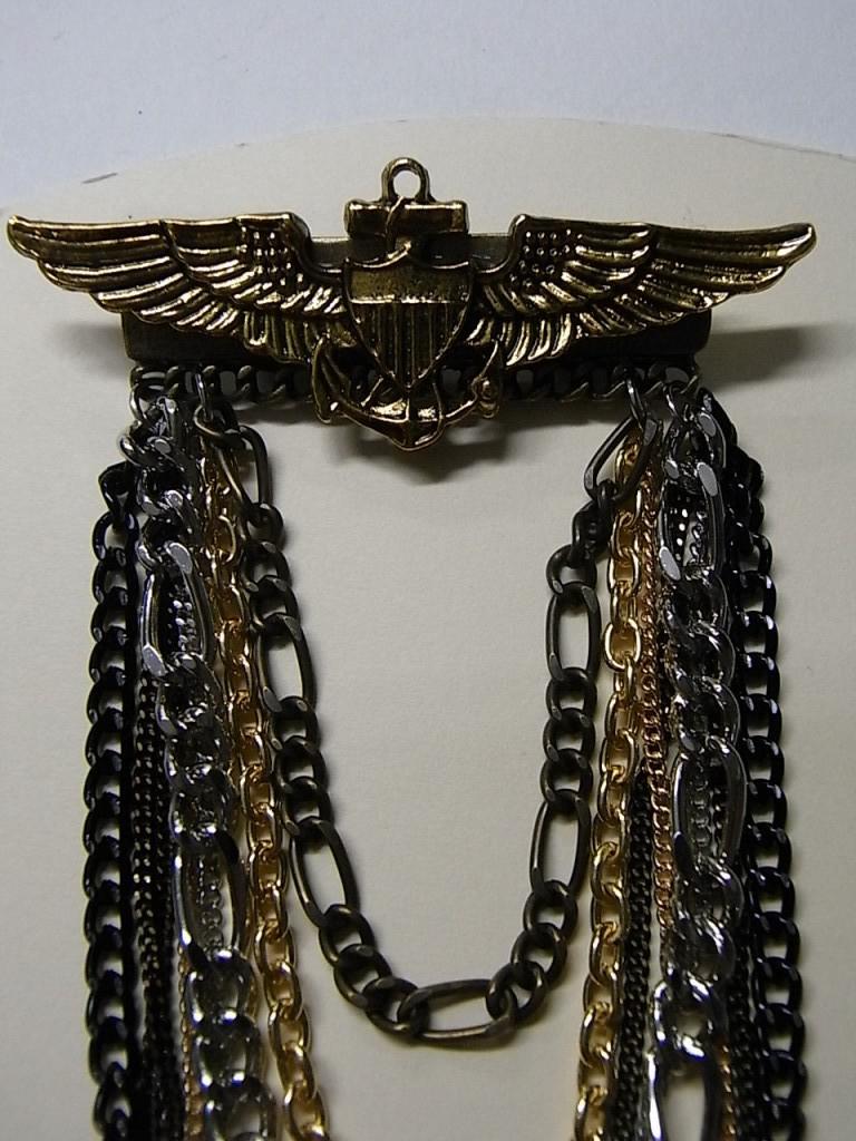 broochGO27b