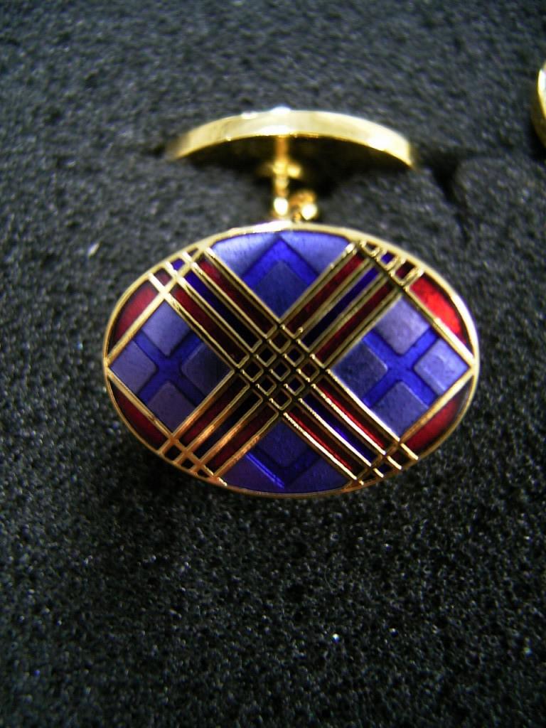 cuffbutBL108b
