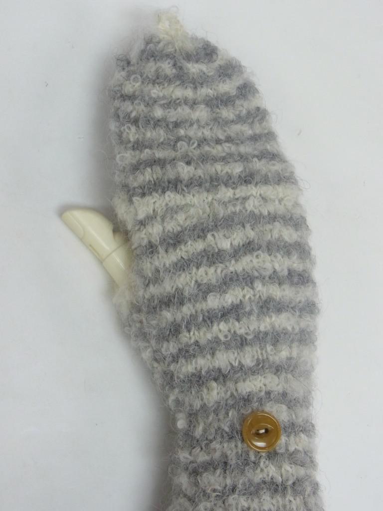 gloveW186e
