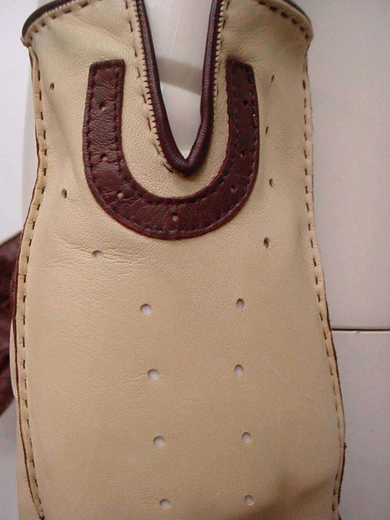 gloveBR17e