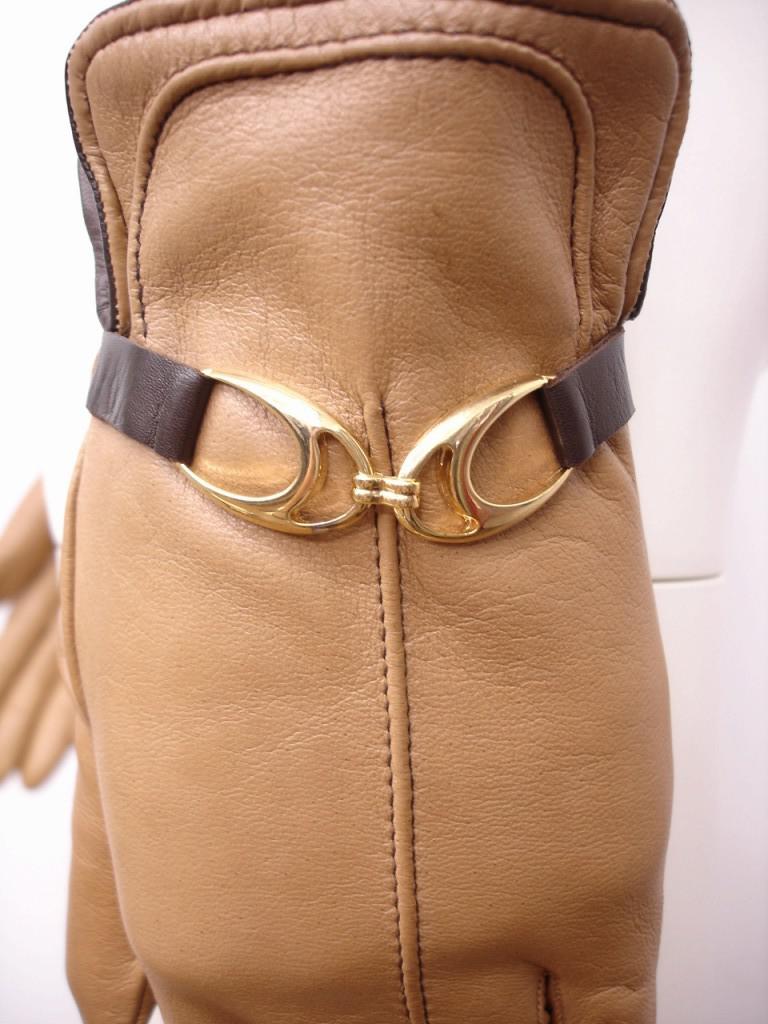 gloveBR26e
