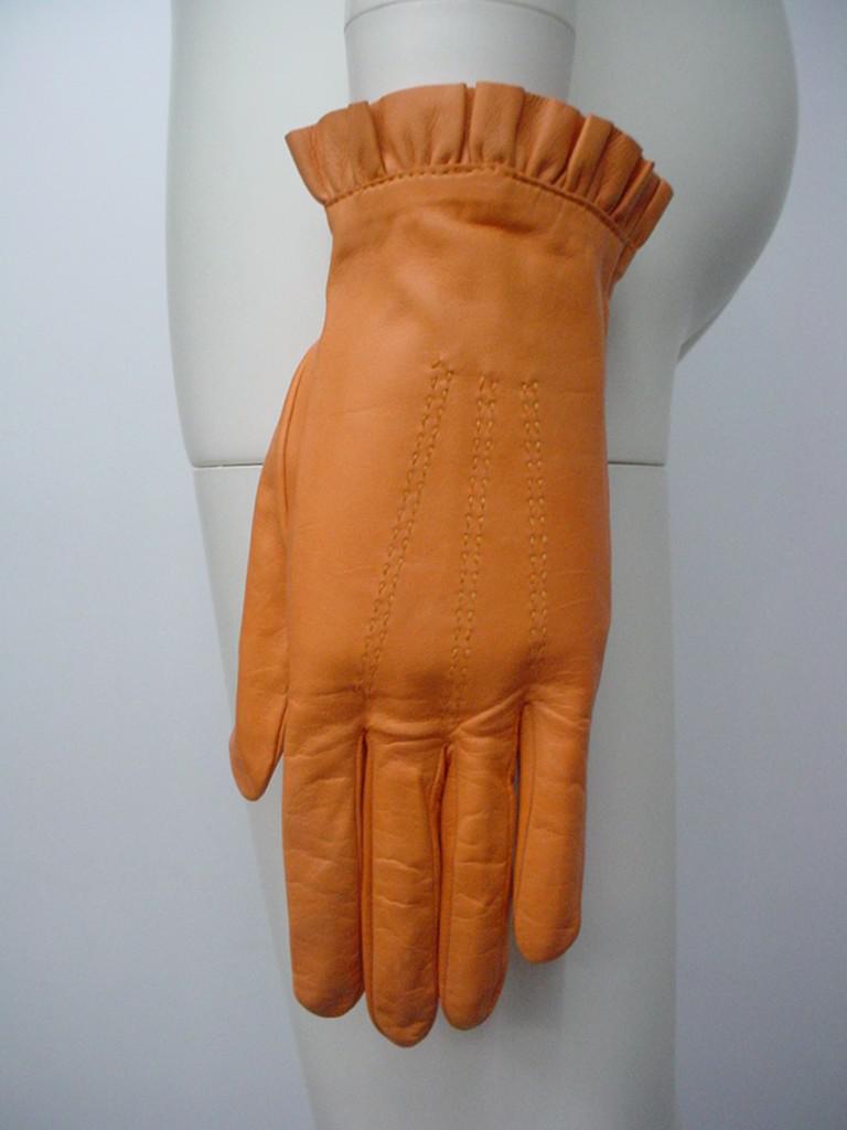 gloveOR3e