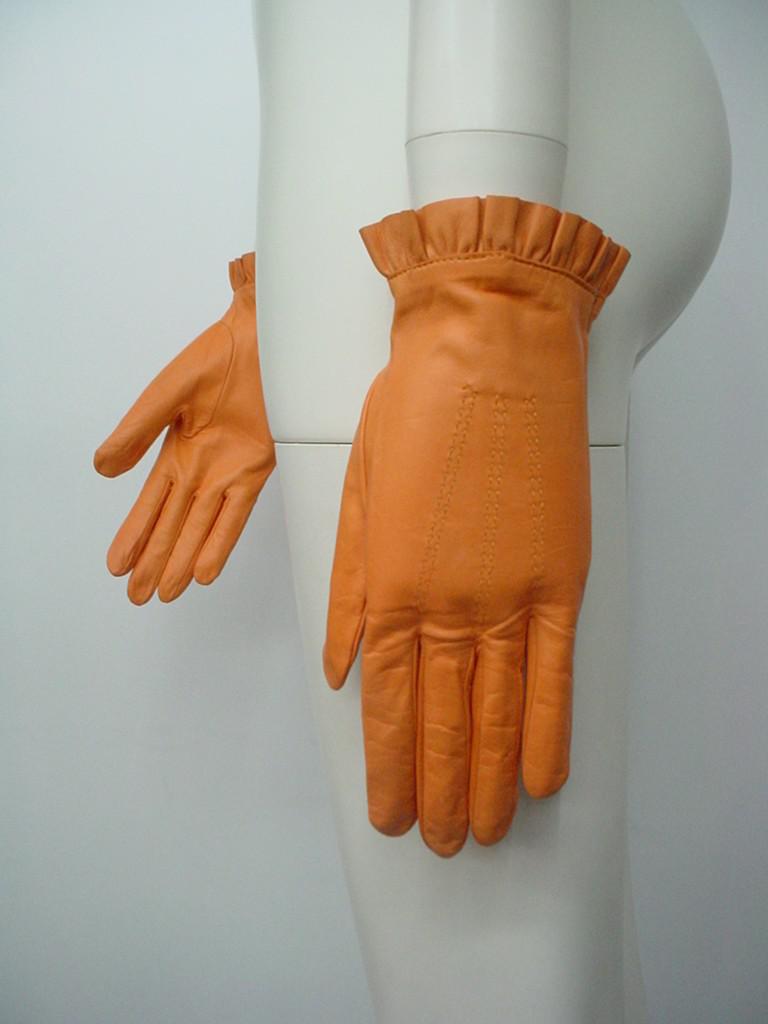 gloveOR3e