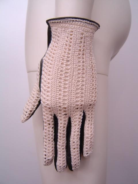 gloveW36e