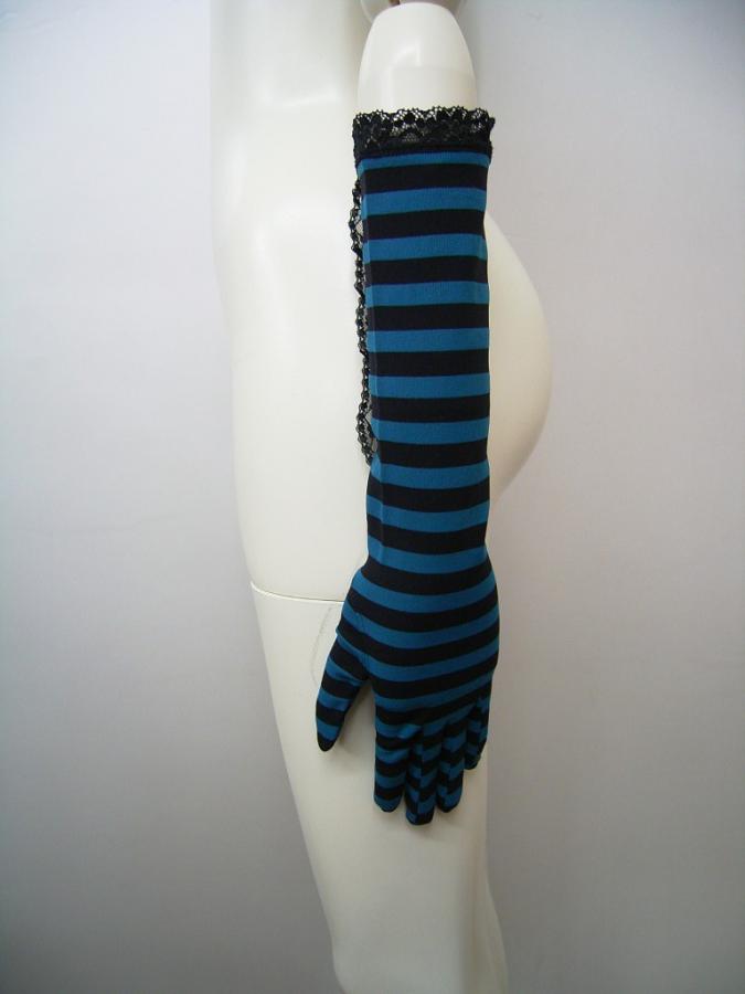 gloveBL136c