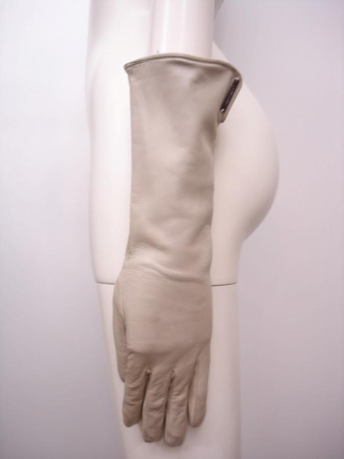 gloveBR142c