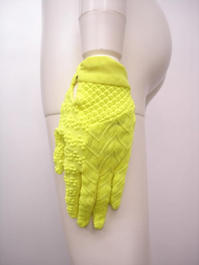 gloveYE143c