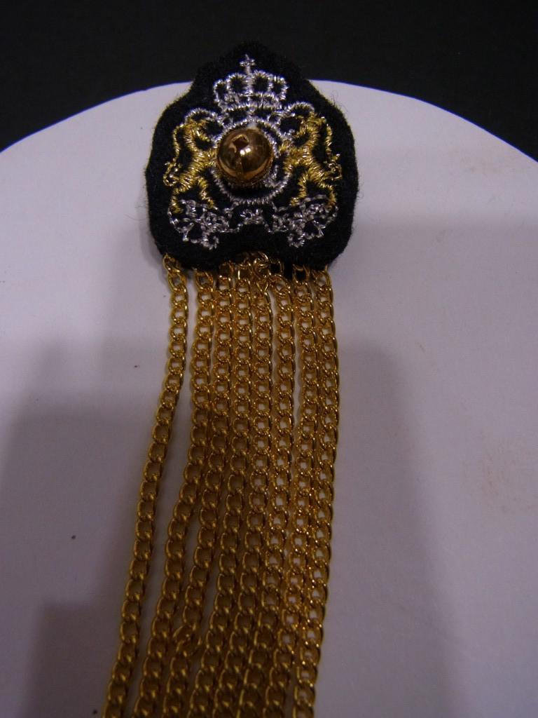 broochGO9c