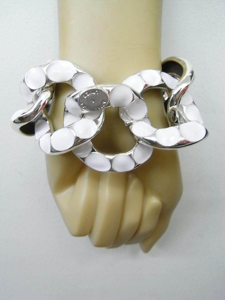 BRW258c