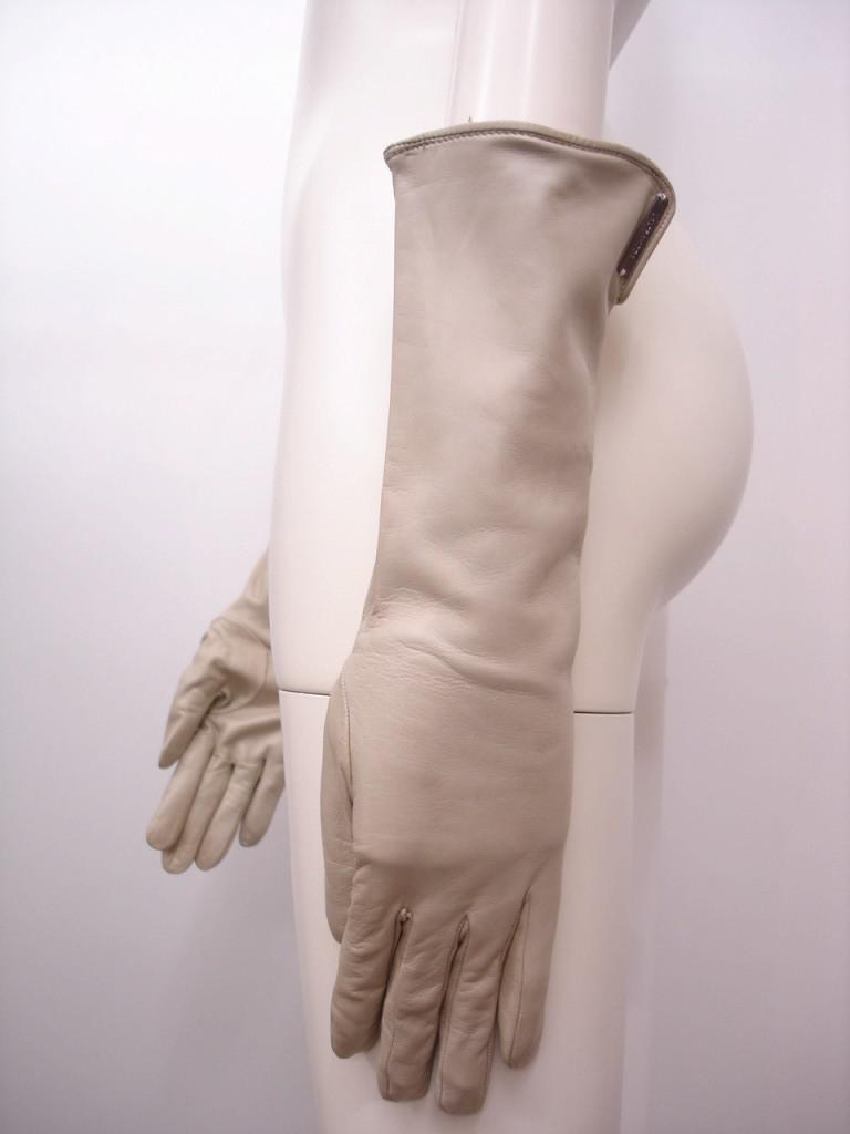 gloveBR142c