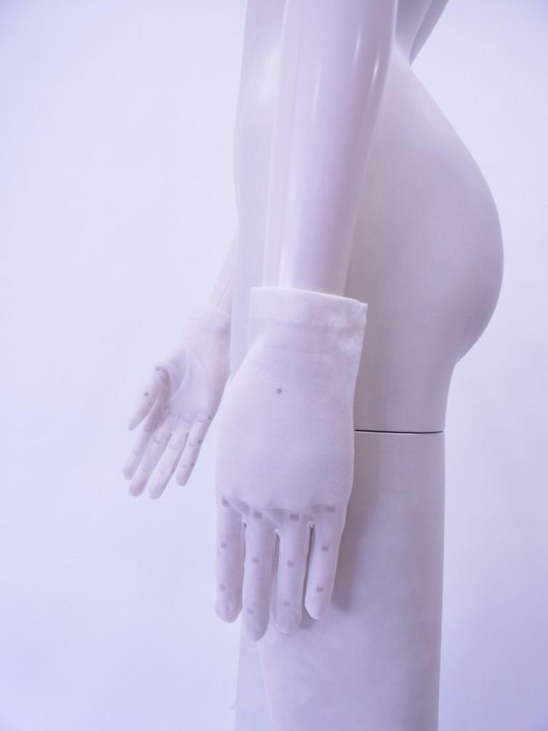 gloveW283c