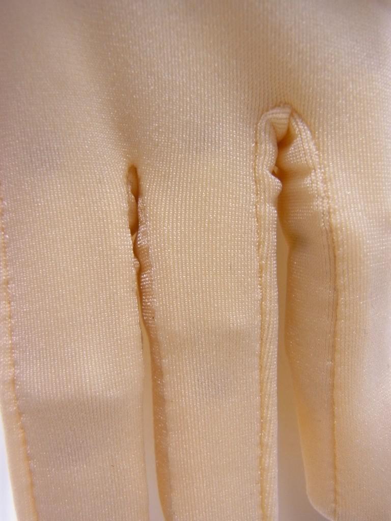 gloveYE253c