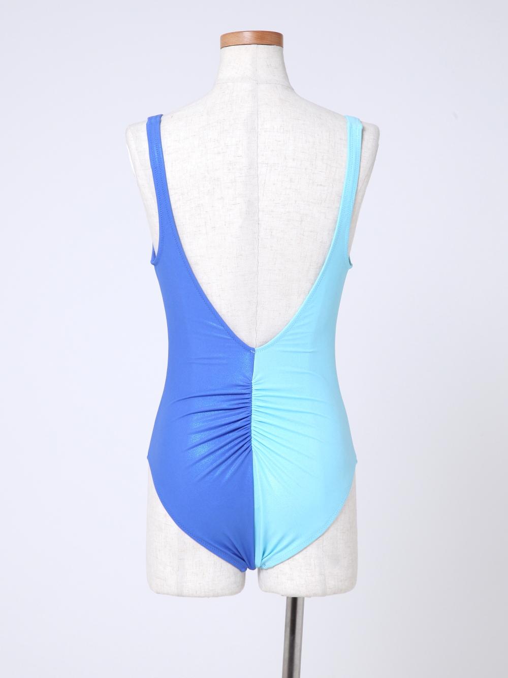 10swimBL060001