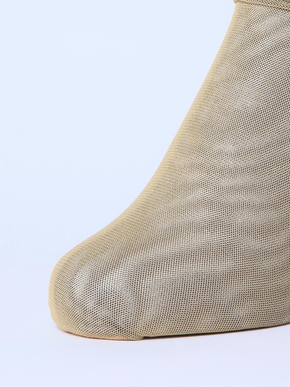 socksRE110001