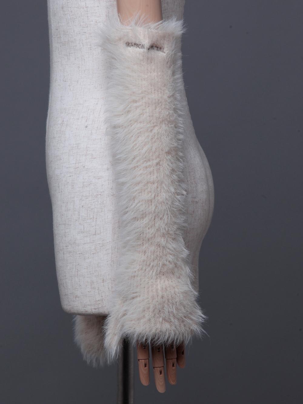 gloveW070001