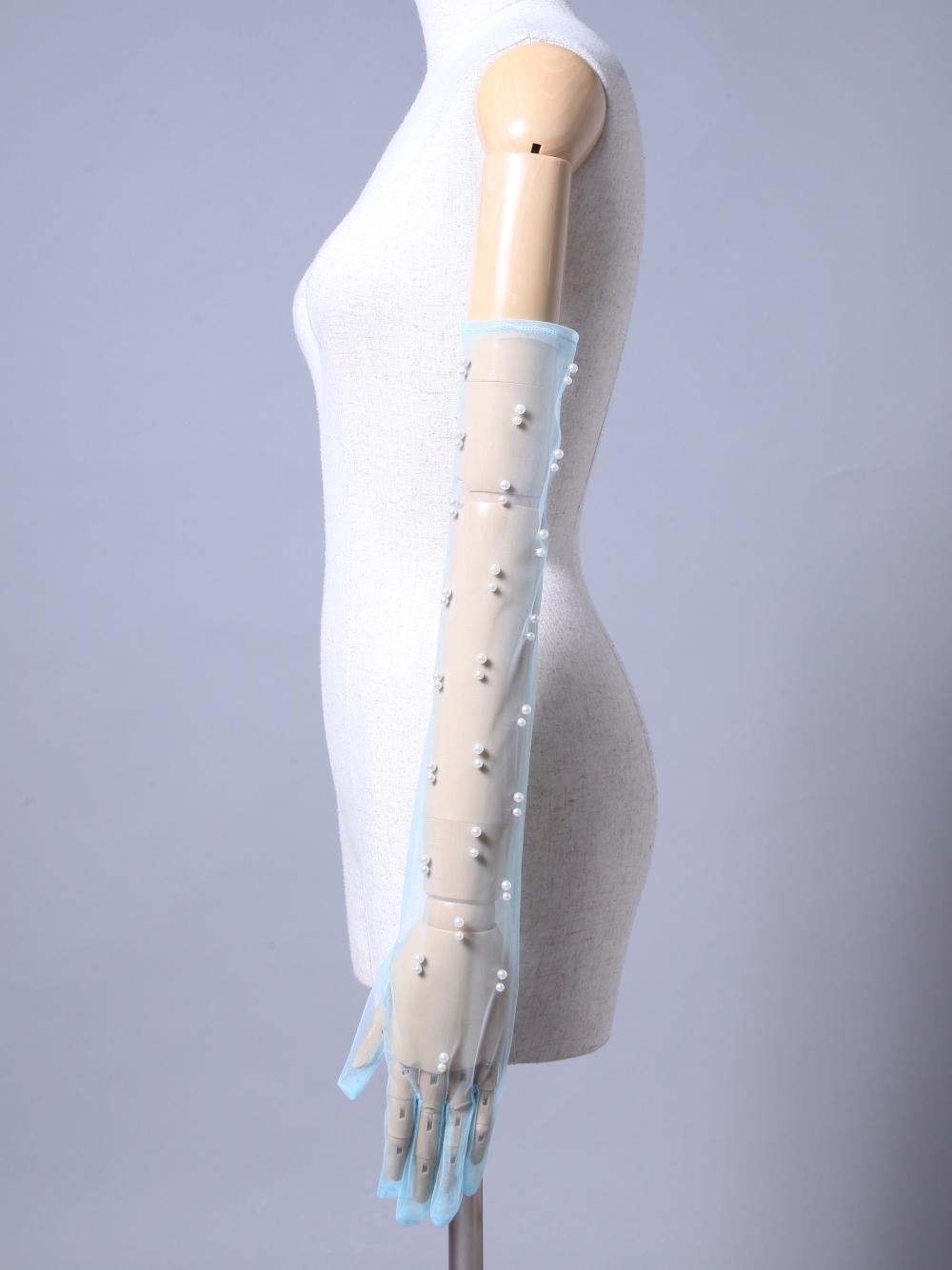 gloveBL070002