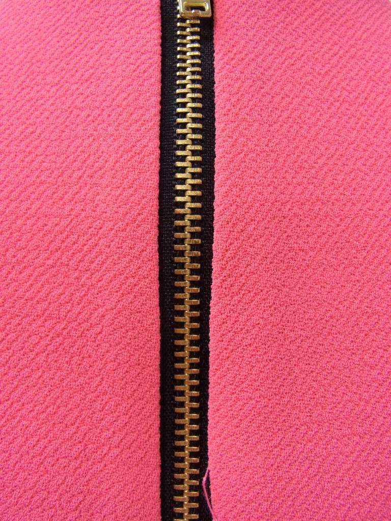 2PI1057a