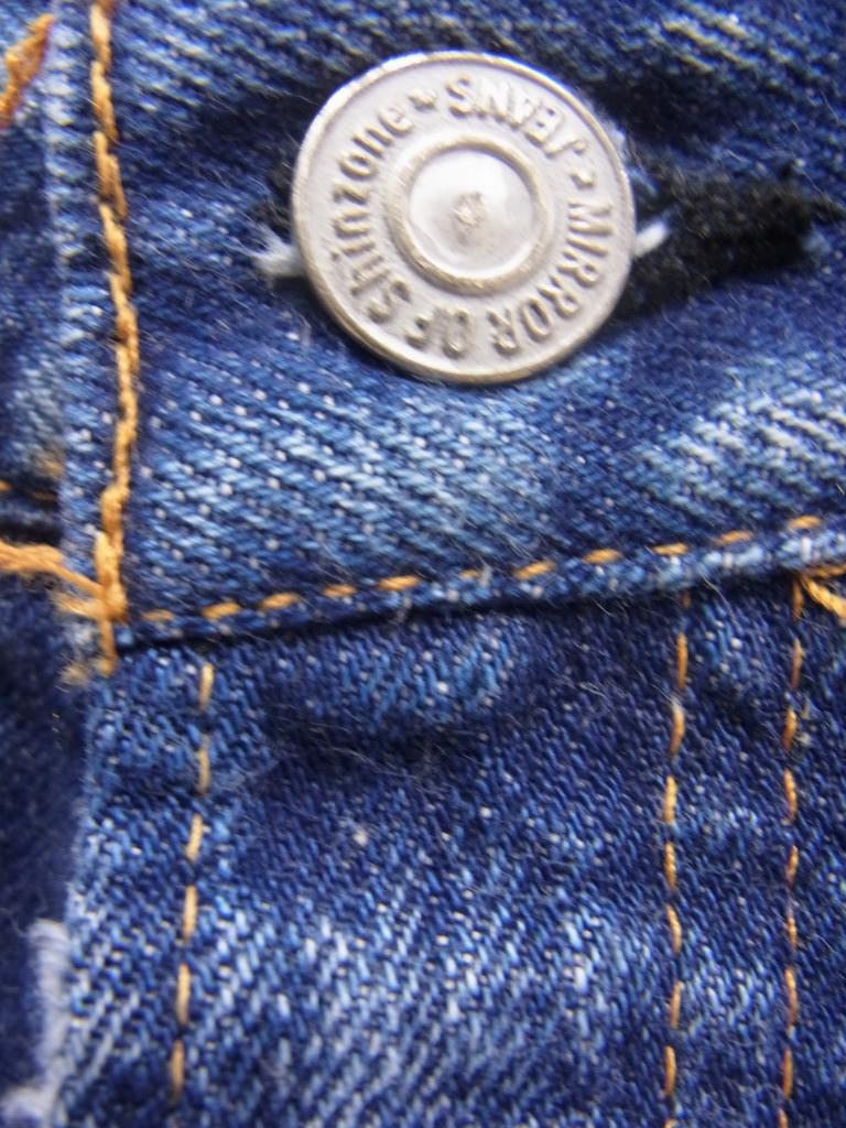 3BL6904a