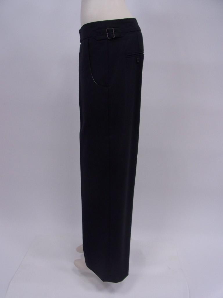 4N5679a