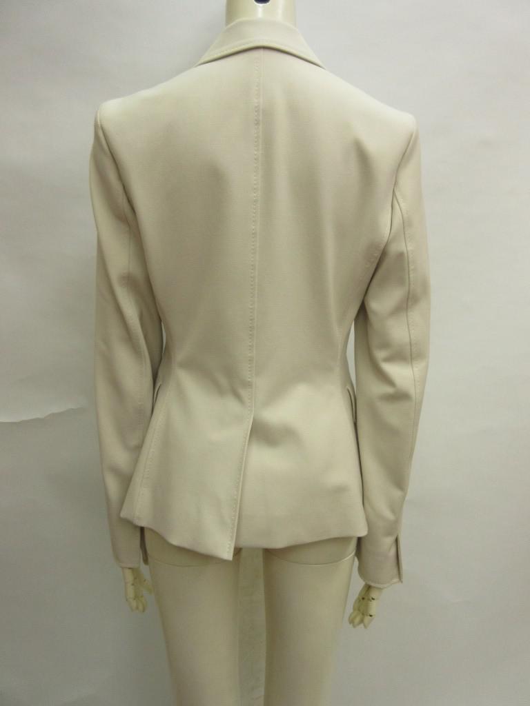 6BR2198a