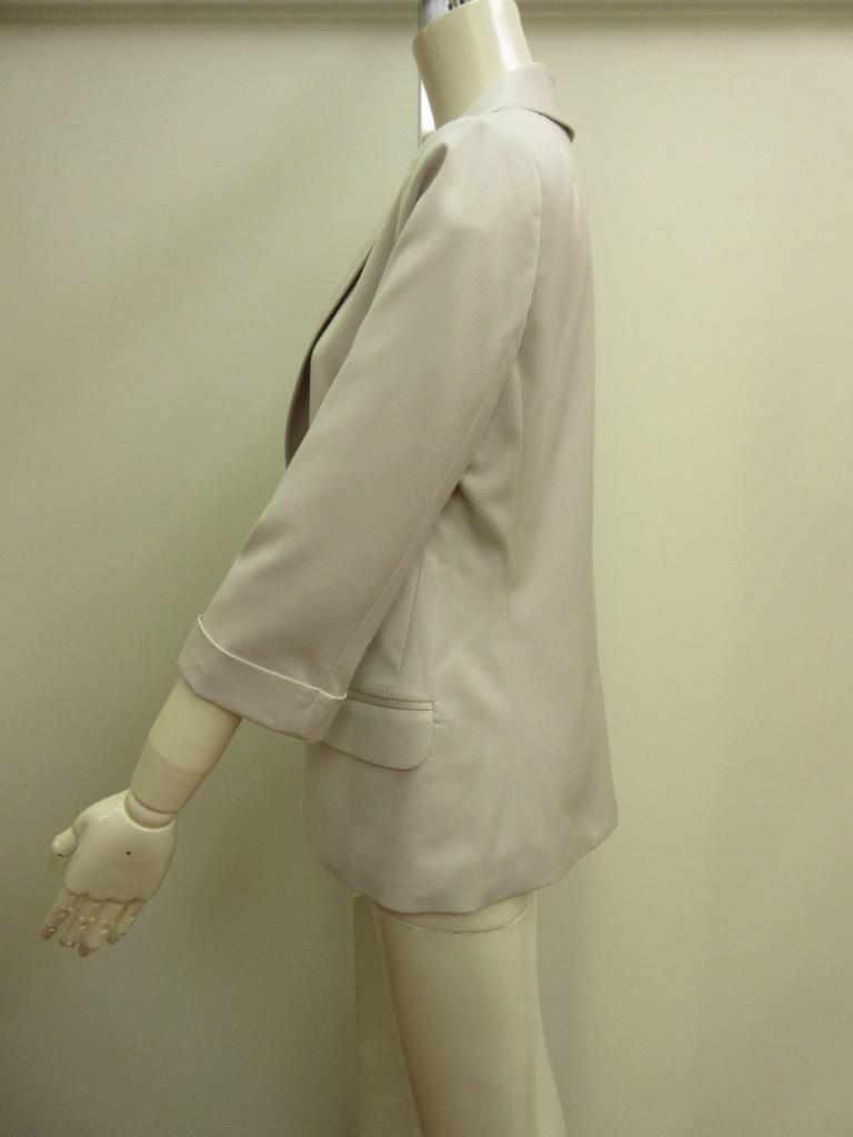 6BR2211a