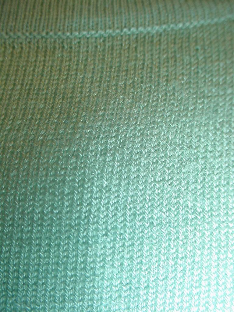 7GR4777a