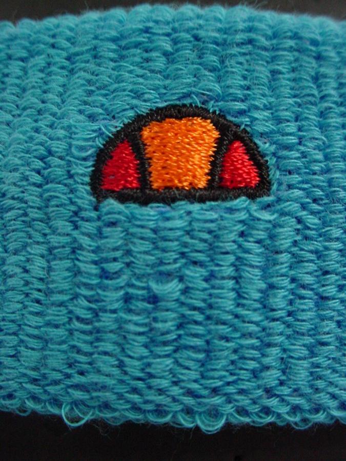 headBaNBL35a