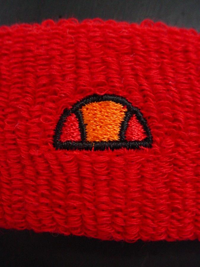 headBaNRE31a