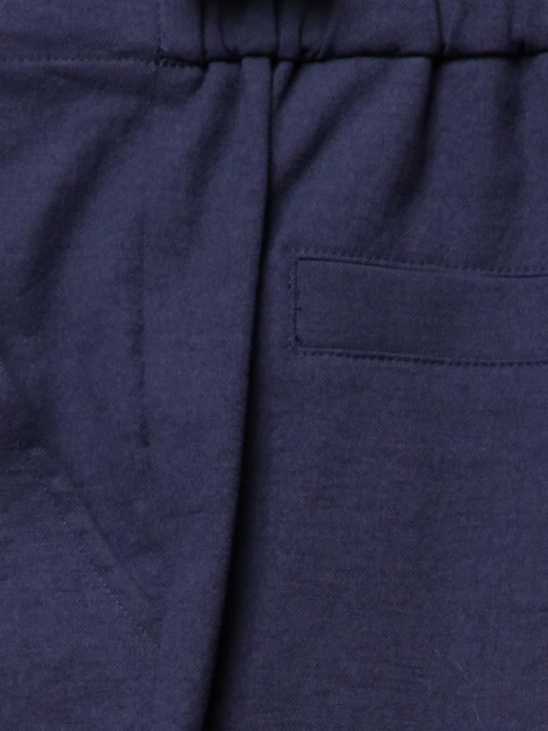 4N7011a