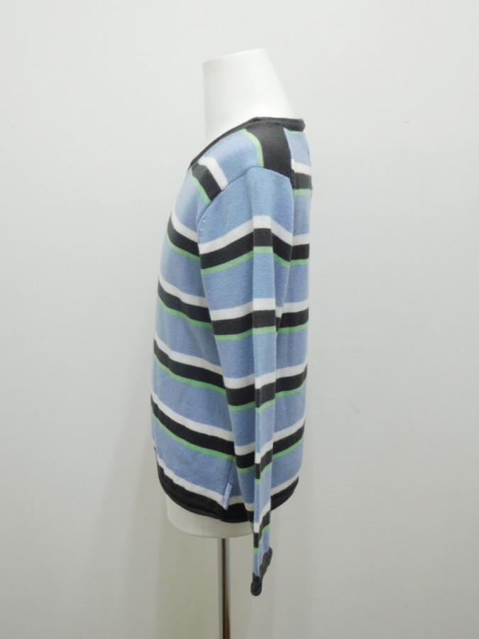 7BLU542d