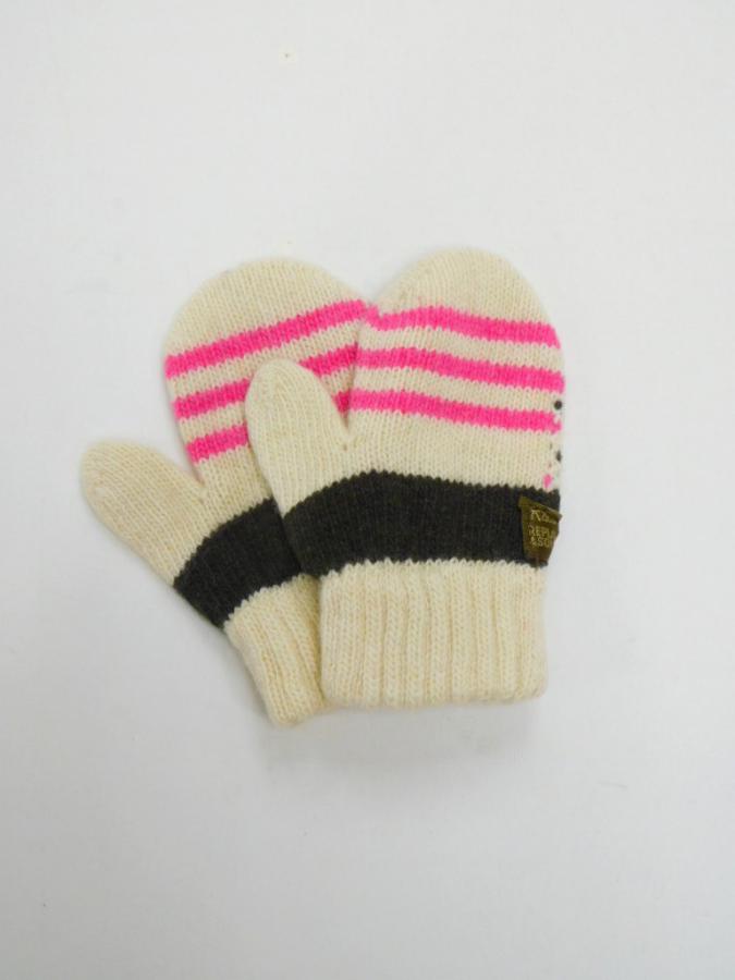 gloveBRU9d