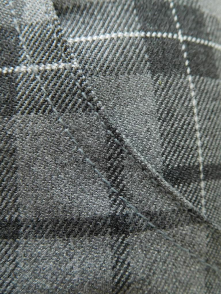 4GB1921d