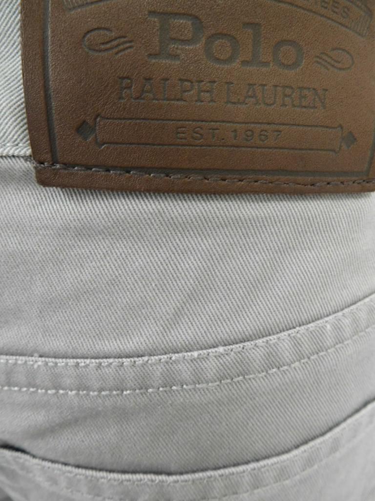 4GU1751d