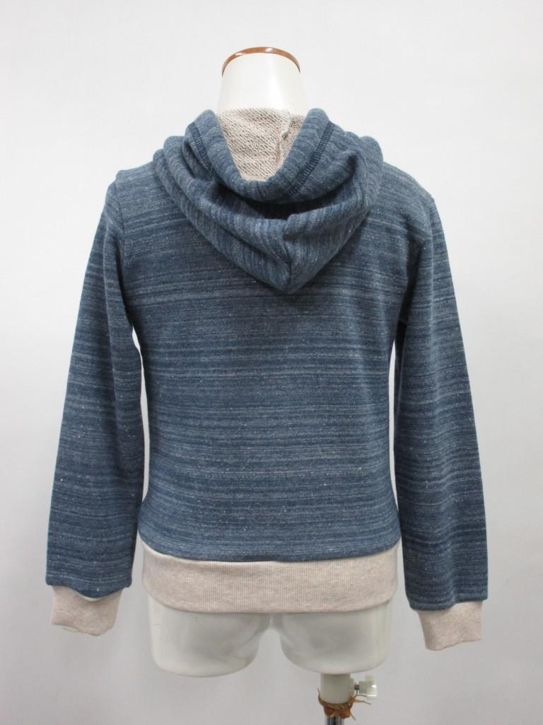 5BLU494d