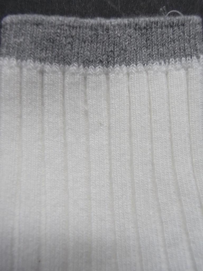 socksWU25d