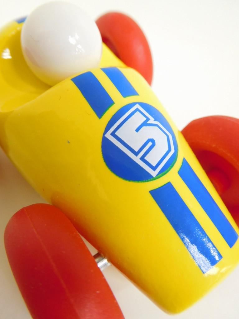 toyYEU8d